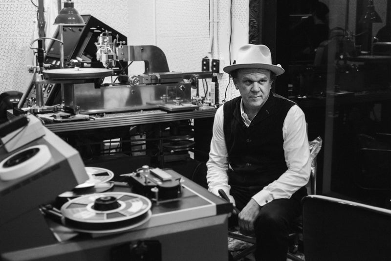 JOHN REILLY & FRIENDS - LIVE IN THE BLUE ROOM