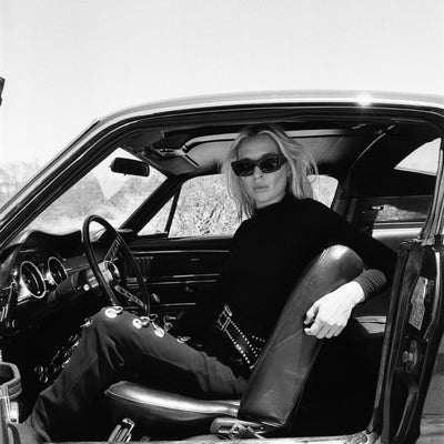 Natalie Bergman Releases New Track “Lonely Road”